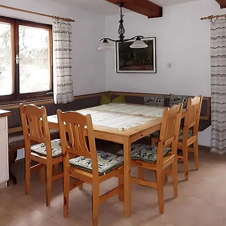 Huberhausl 104w * فيلدشوناو